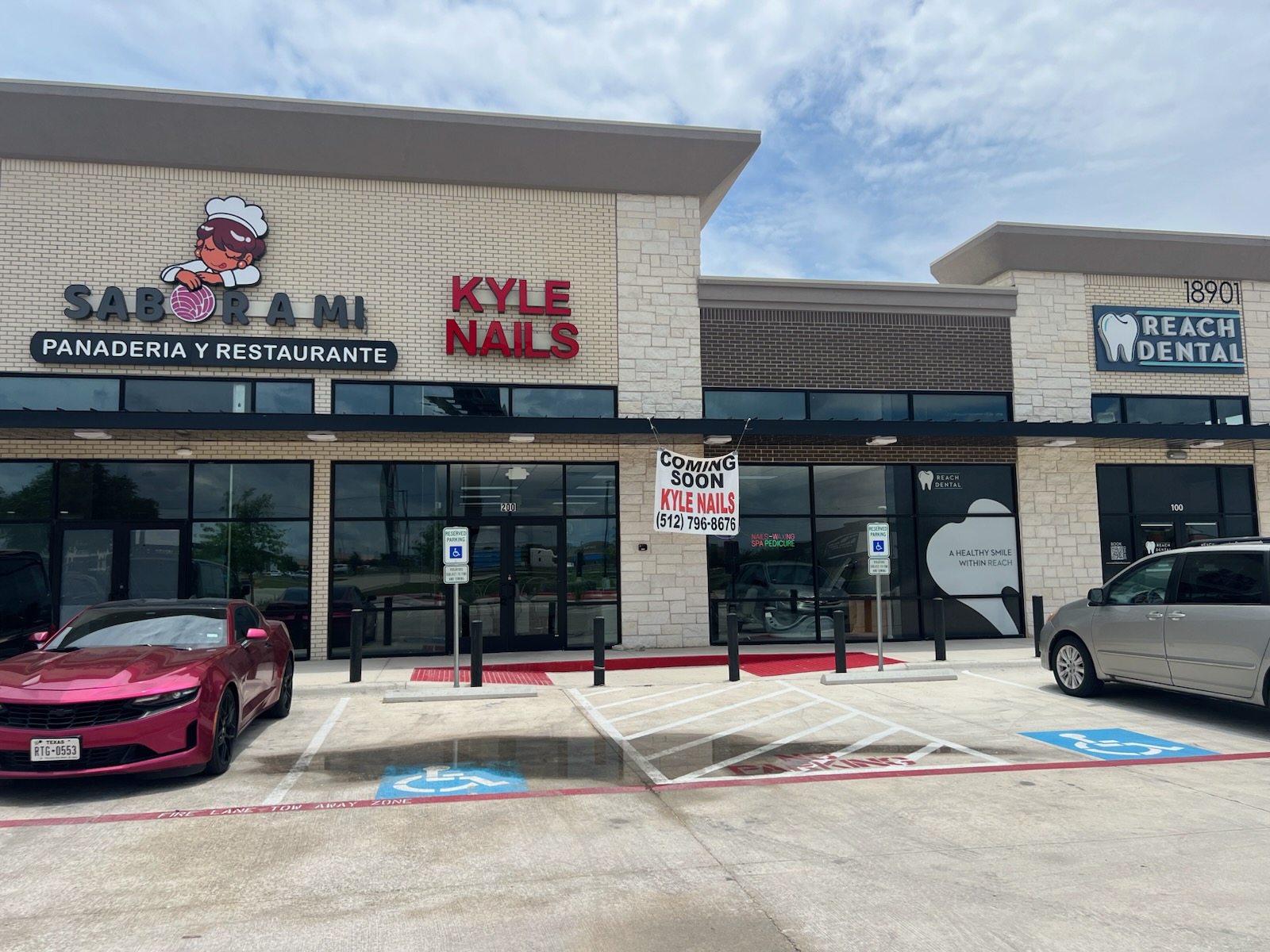Kyle Nails And Spa nail photo 2